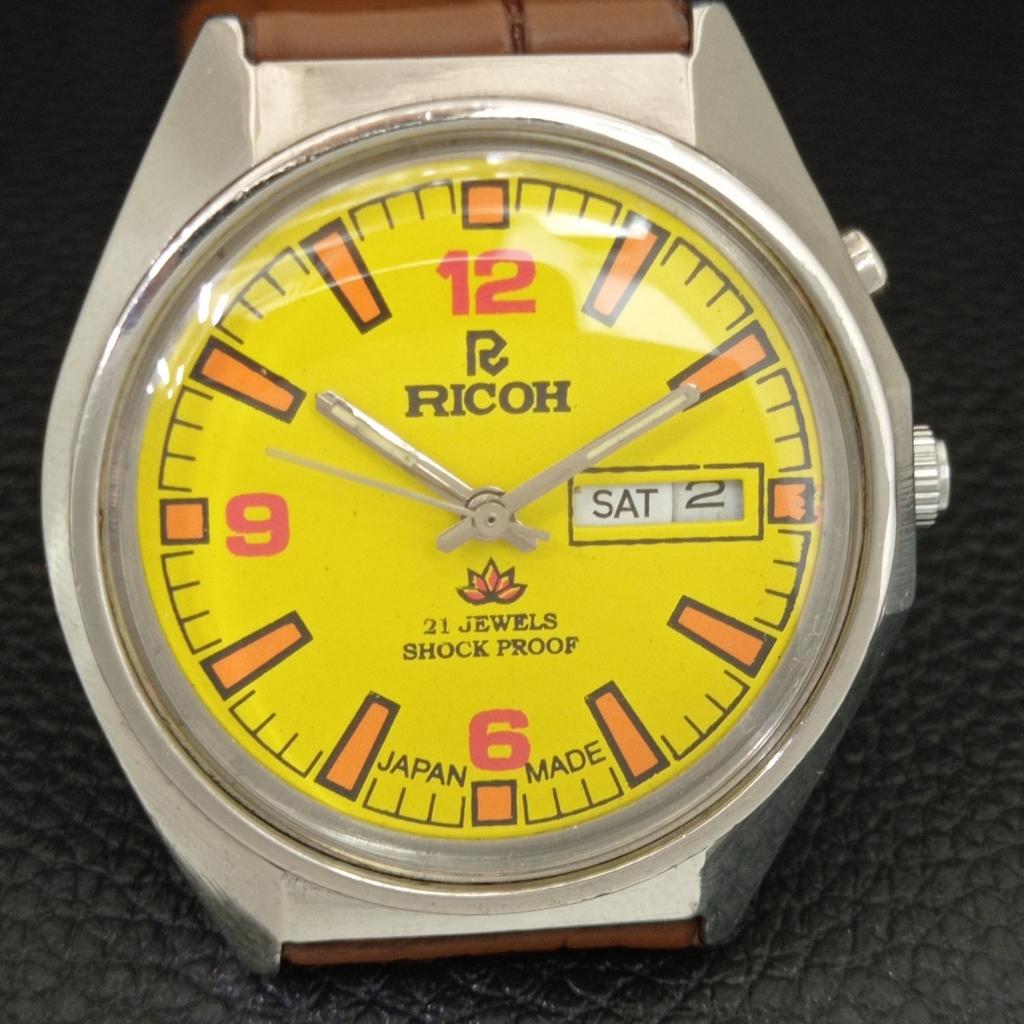AUTOMATIC VINTAGE RICOH R31 JAPAN MENS YELLOW COLOR DIAL WATCH A707689-1