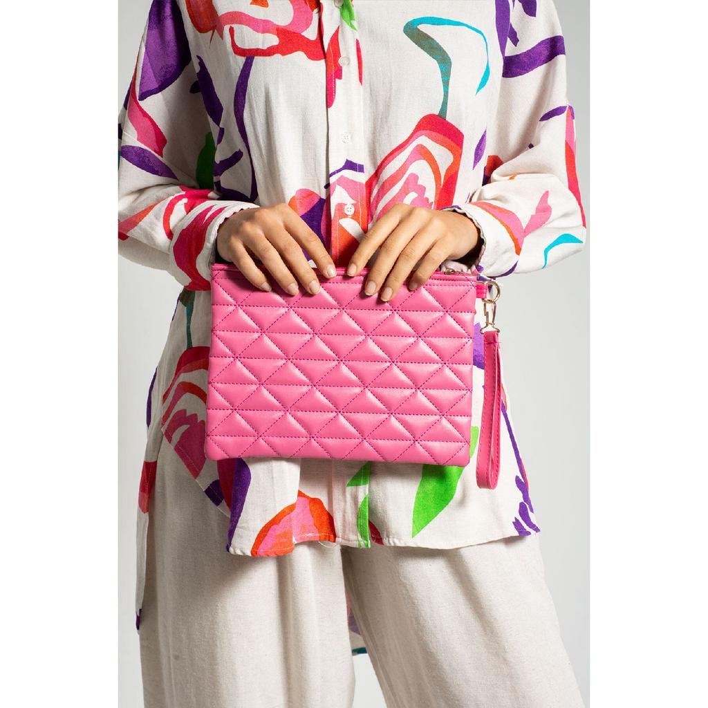 Black Patent Leather Triangle Patterned Portfolio Clutch Handbag