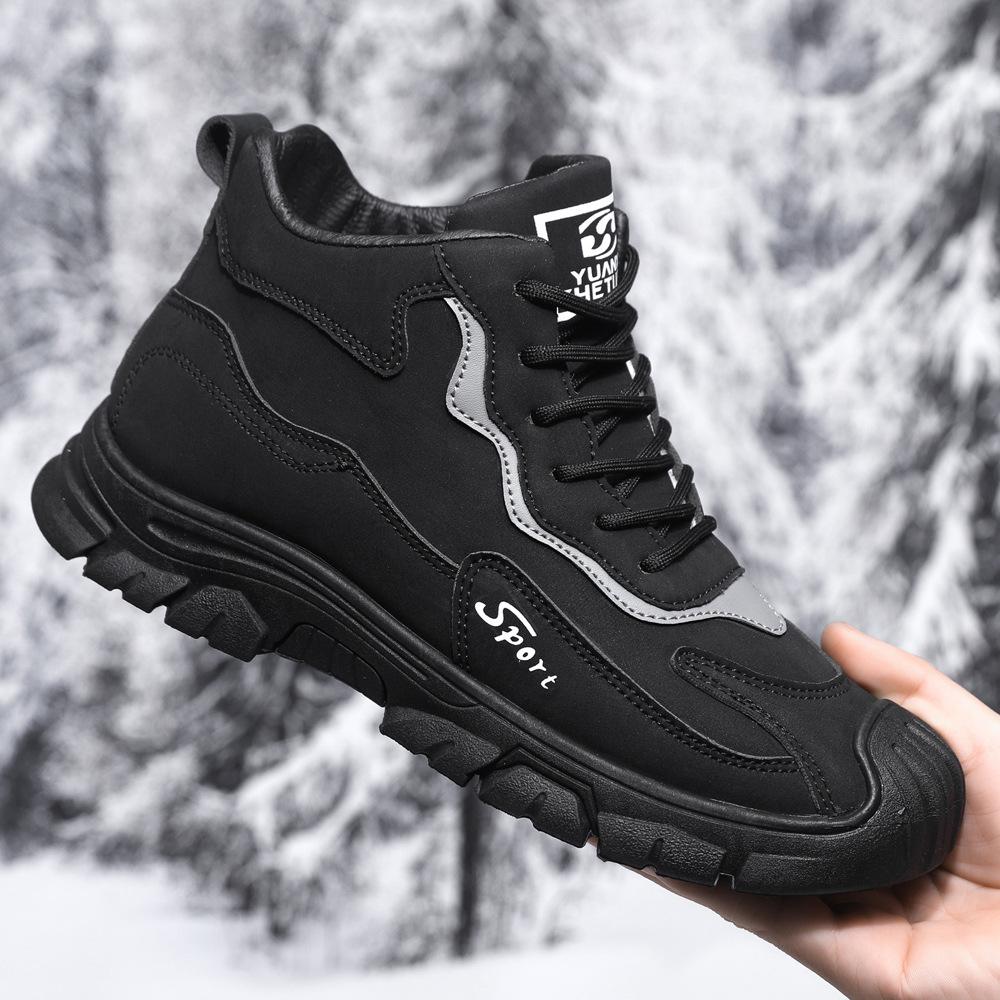 Men's Winter Fur-Lined High-Top Cotton Shoes: Thick Sole, Warm Velvet, Non-Slip Casual Sports Footwear.