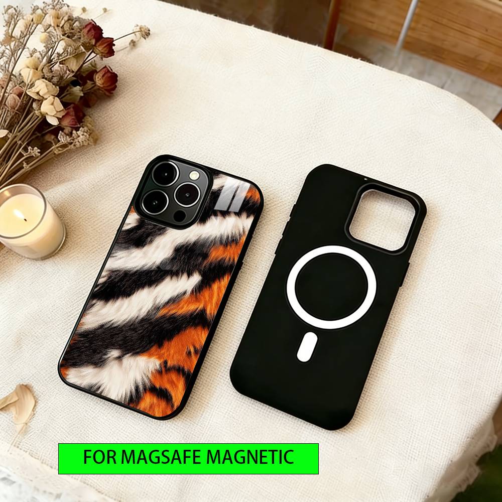 Animal print Phone Case For iPhone17,16,15,14,13,12,11 Plus,Pro Magnetic For Magsafe Wireless Charging