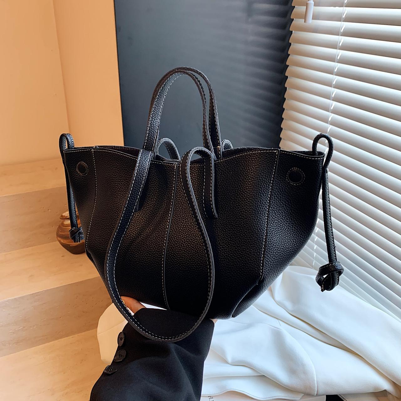 

Маленькая сумка для поездок на работу большой вместимости для женщин, новая осенняя сумка в стиле ретро, универсальная сумка-тоут