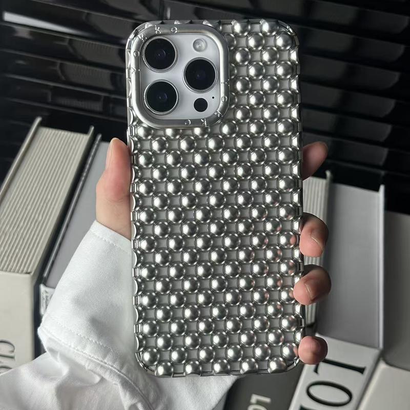 Matte Silver Hollow Out Beads Phone Case For iPhone 13 14 15 16 17 Pro Max 17 Air Summer Heat Dissipation Back Cover