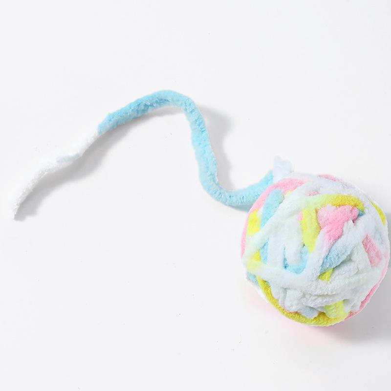 Интерактивная плюшевая кошка, дразнящая клубок пряжи с колокольчиком - Устойчивая к укусам кошачья игрушка