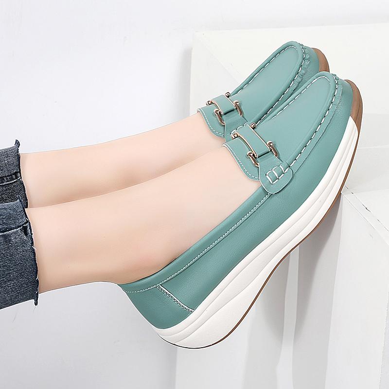 Leather Designer New Women's Flat Shoes Plus Size 35-43 Casual Sneakers Mom Light Fashion Comfortable Walking Shoes for Women