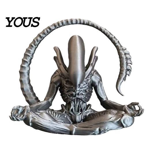 Unique Alien Gift Idea 3D Printed Figurine, Zen Meditation Alien-shaped Sculpture Desktop Ornament, Collectible Sculptures for Sci-fi Fans Toy