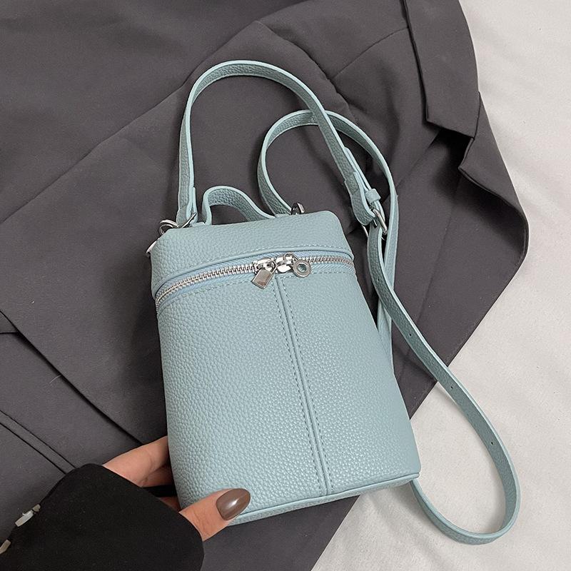 

2025 лето дофамин маленький свежий корейская версия портативная маленькая сумка универсальный зарубежный стиль простой узор личи мессенджер женская сумка