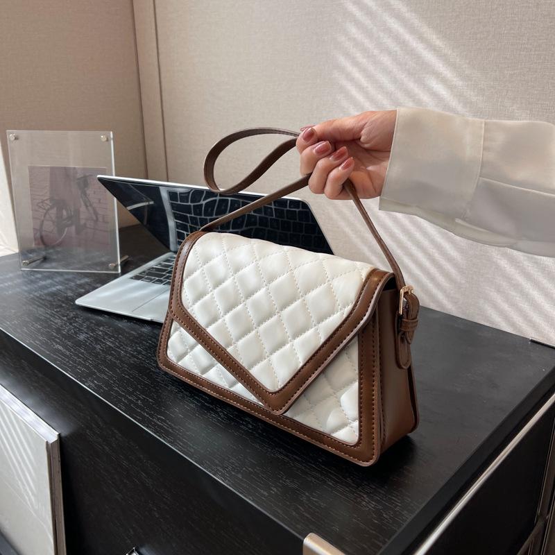 Bags Women's new trendy armpit bags Casual bags Shoulder bags Stylish and simple contrasting color small square bags