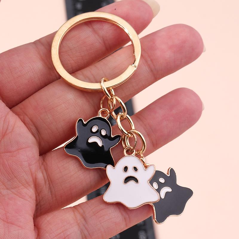 Cute Enamel Ghost Keychain Halloween Witch Pumpkin Bat Keyring Pendants for Car Key Holder Handbag Decor Jewelry  Accessories