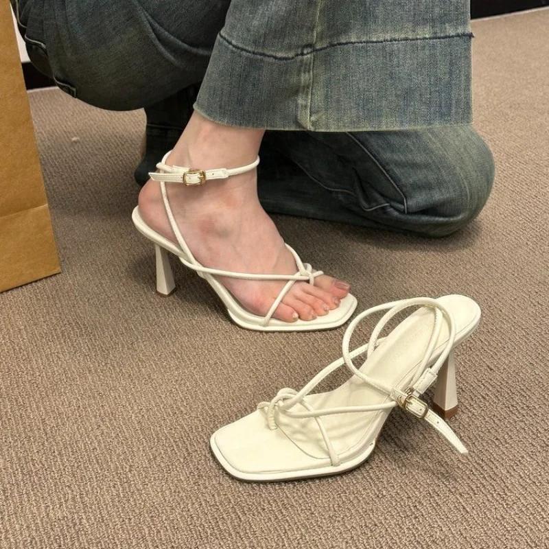 Women's fashion sandals square head fine heel ankle buckle strap open toe high heels soft bottom temperament strap Roman shoes