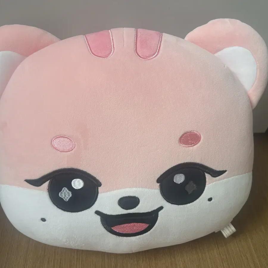 

Ive Ether s Twat Cushion