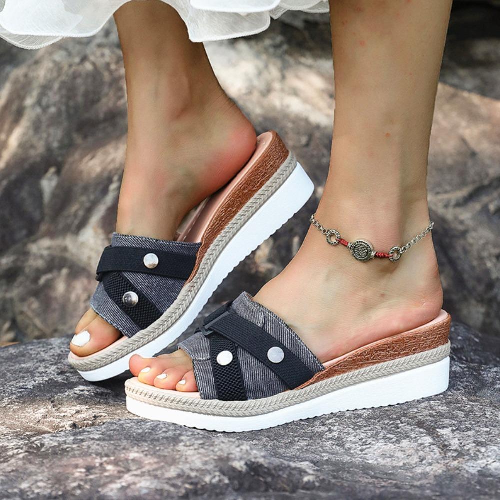 Fashion Women Slippers 2025 Summer New Fashion Elegant Cloth Shoes for Women Wedge Peep Toe Platform Slippers Ladies Zapatos De Mujer