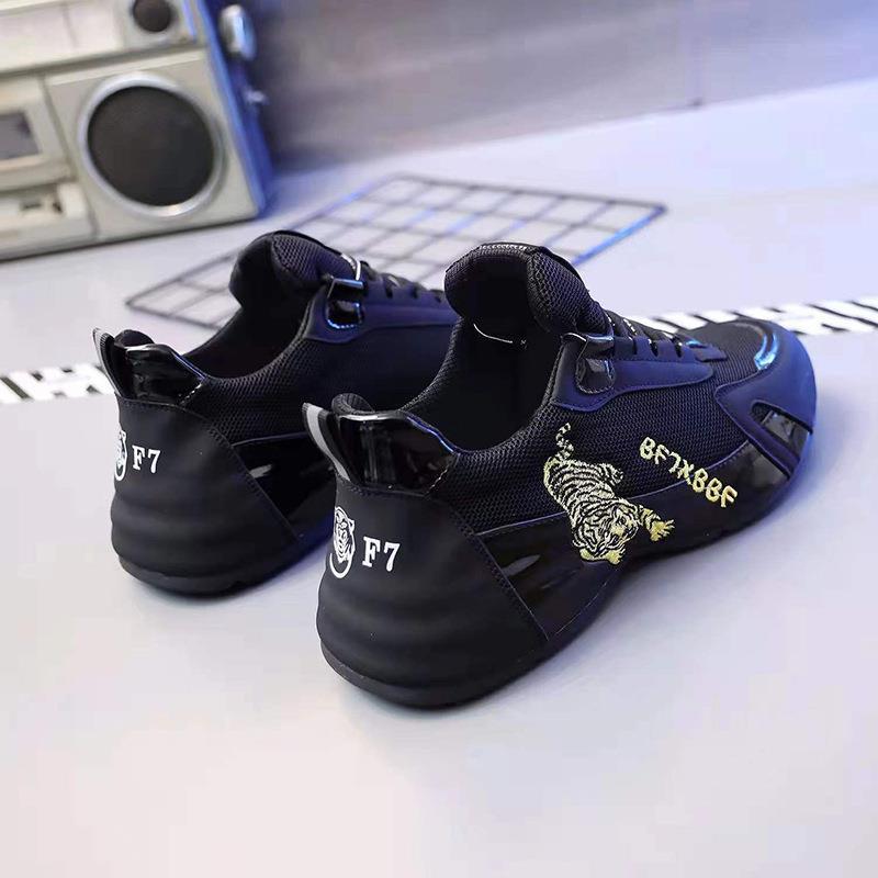 

Korean version ins trendy women s shoes spring 2025 new women s casual shoes fashionable breathable flat-soled sports shoes women s 43 чорний