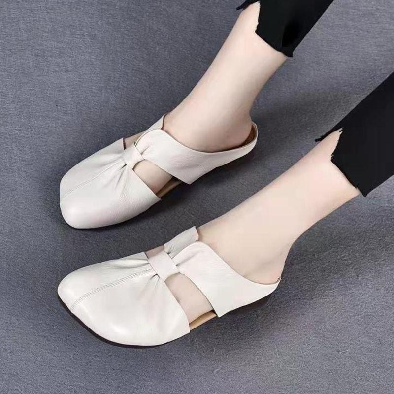 Spring and summer new retro low-heeled soft leather soft surface soft bottom square head hollow cool slippers