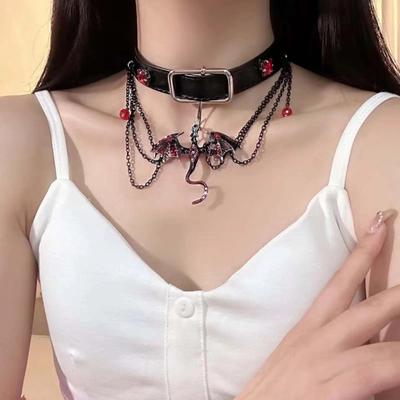 GemChic Women's Personalized Dark Dragon Pendant Collarbone Necklace Ladies Trendy Retro Cool Chain Christmas Jewelry Gift