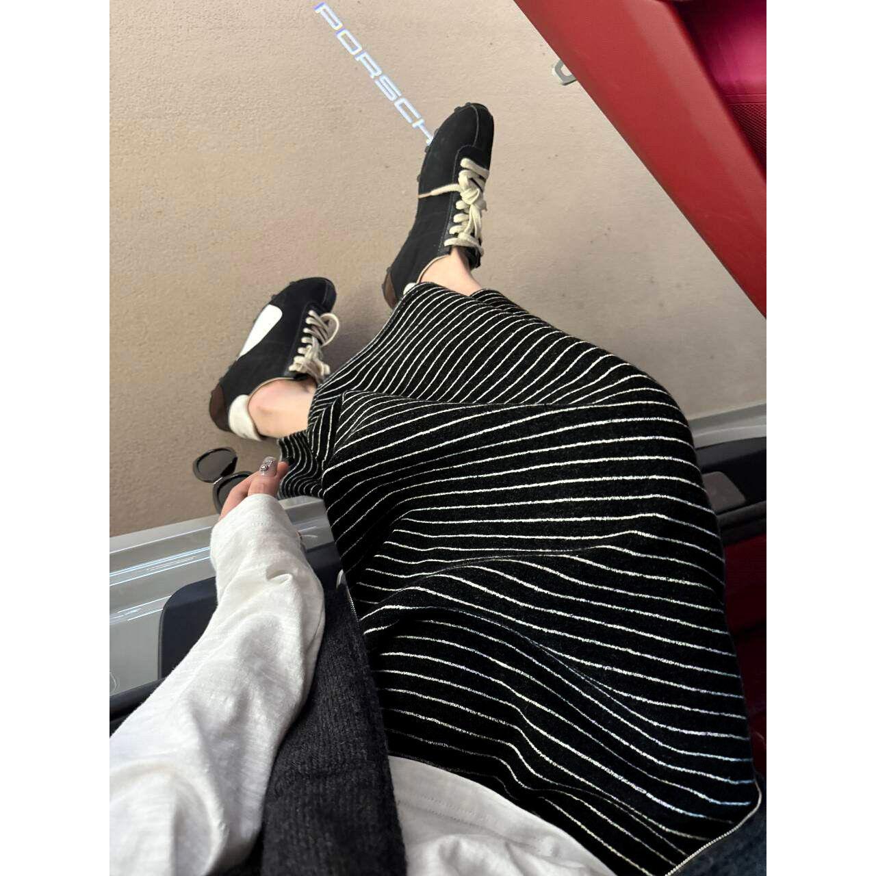 Women s High Waist Velvet Skirt - Thick, Soft, Striped, Color Block, Slimming, Casual, Autumn/Winter Pull-on 3XL