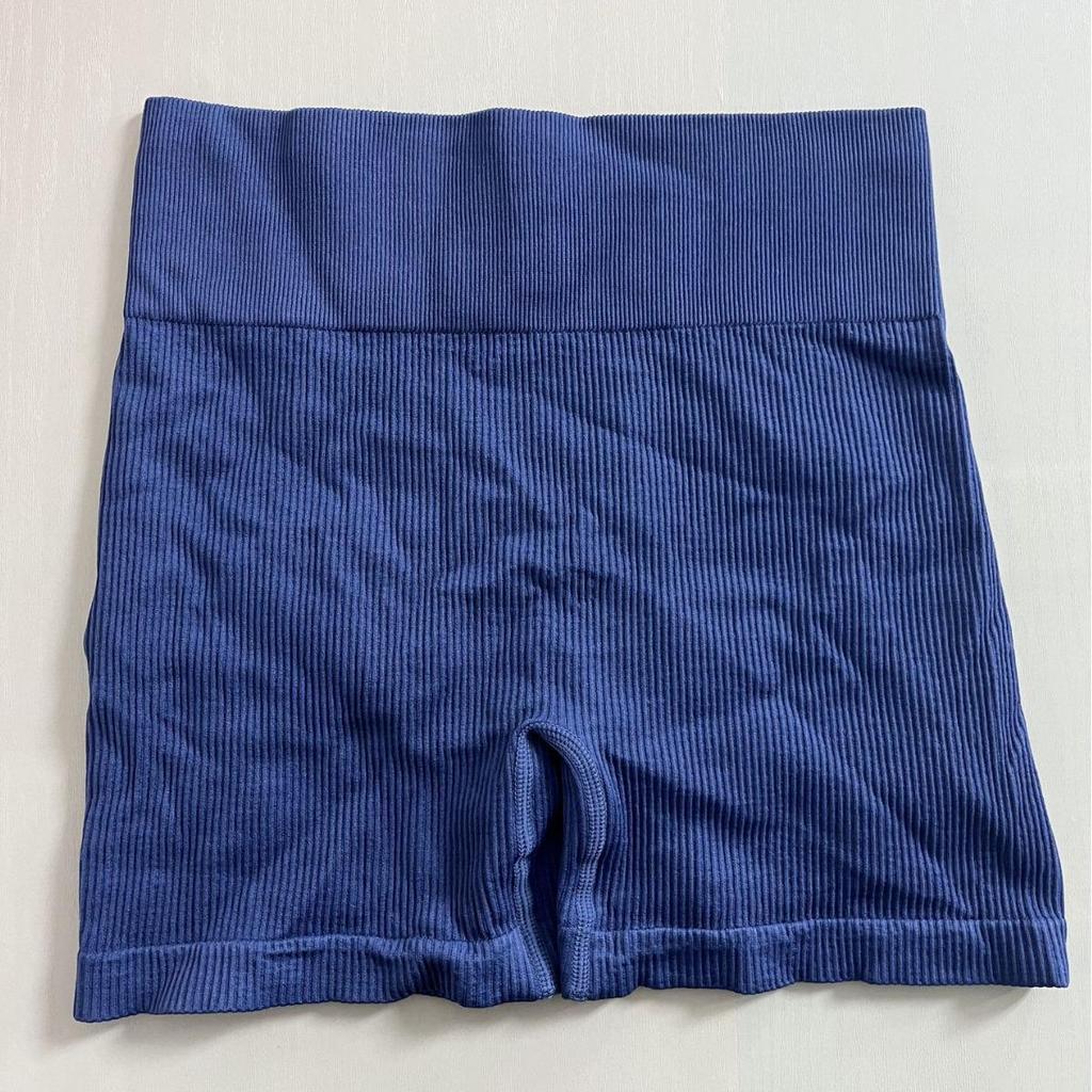 High-Waisted Seamless Ribbed Yoga Shorts for Fitness and Running