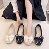 Single shoes women's summer 2024 new fashionable versatile retro bow pearl shallow mouth square head non-slip Doudou shoes