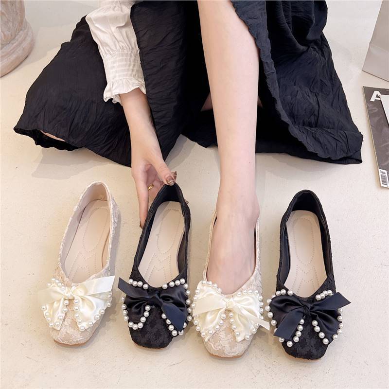 Single shoes women's summer 2024 new fashionable versatile retro bow pearl shallow mouth square head non-slip Doudou shoes