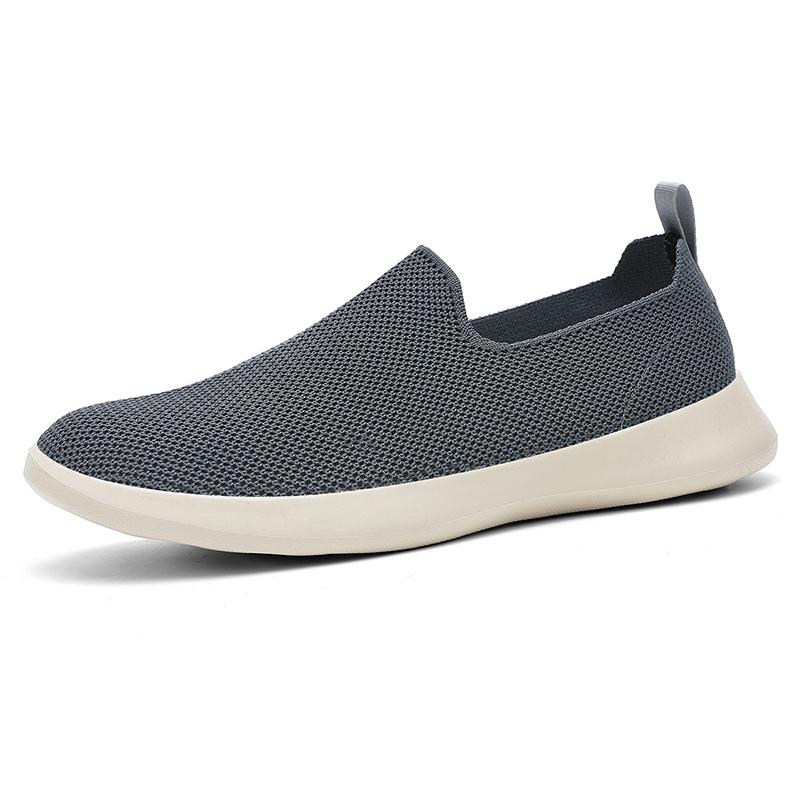 Fashion Lightweight Men Casual Shoes Breathable Slip On Flats Man Casual Mesh Sneakers Anti-slip Outdoor Walking Shoes Wading Aqua Shoes