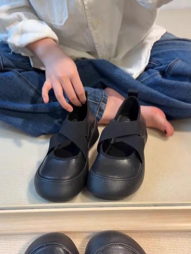 

[youshilai] Mary Jane shoes women s 2025 new thick-soled inner height increase black single shoes one-pedal leather shoes 35