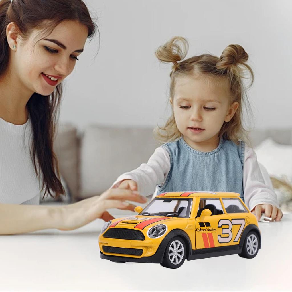 1:32 Alloy Race Car Model Toy Children Car Ornament Educational Toy for Collection and Display
