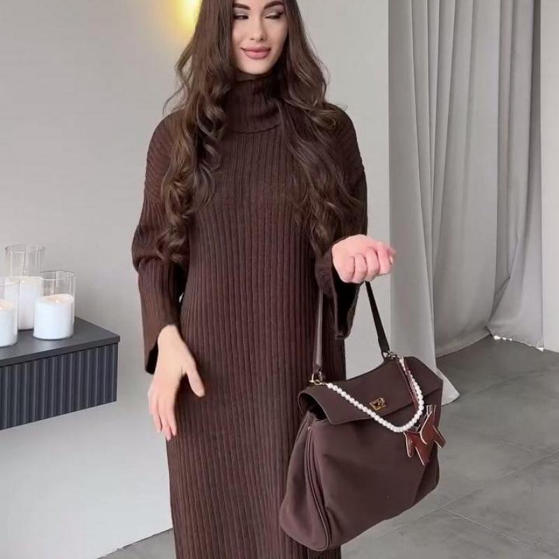 2025 Damen Herbst/Winter Einfarbig Hoher Kragen Locker Gestricktes Pulloverkleid