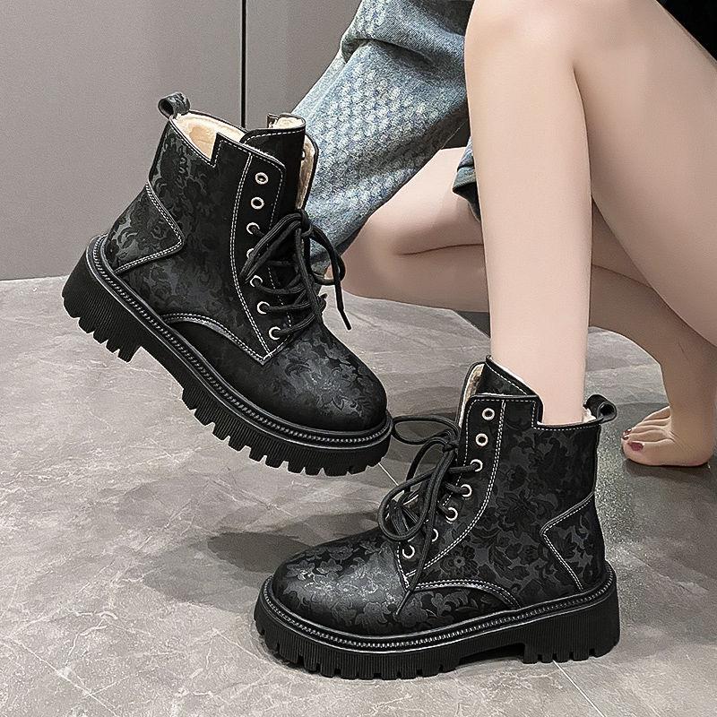 

Модные ботильоны на платформе, женские короткие туфли, массивные боевые ботинки в стиле панк, женские ботильоны из меха и кожи, белые дизайнерские роскошные ботинки на зиму 2024 года 42