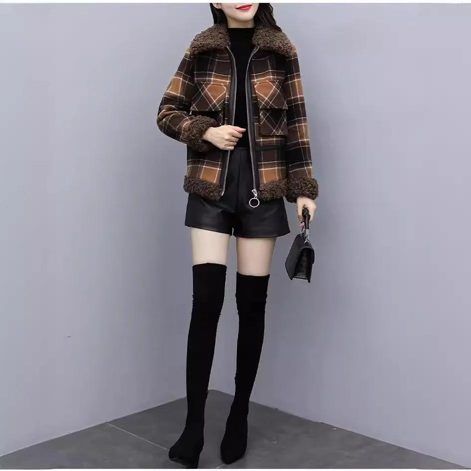 Lamb Wool Plaid Short Jacket Winter Cropped Petite Zipper Overcoat Women's Thick Regular Type Clothing