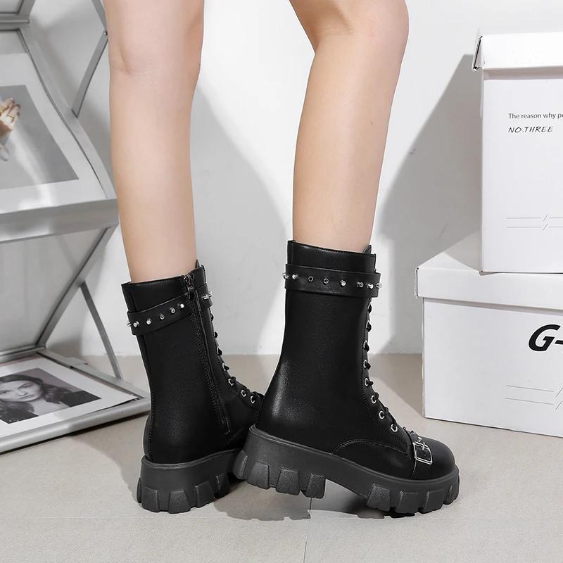 Fashion Fashion Large Size Women's Thick-soled Boots 2024 New Rivet Decoration Handsome Girl High-top Motorcycle Boots Botas De Mujer