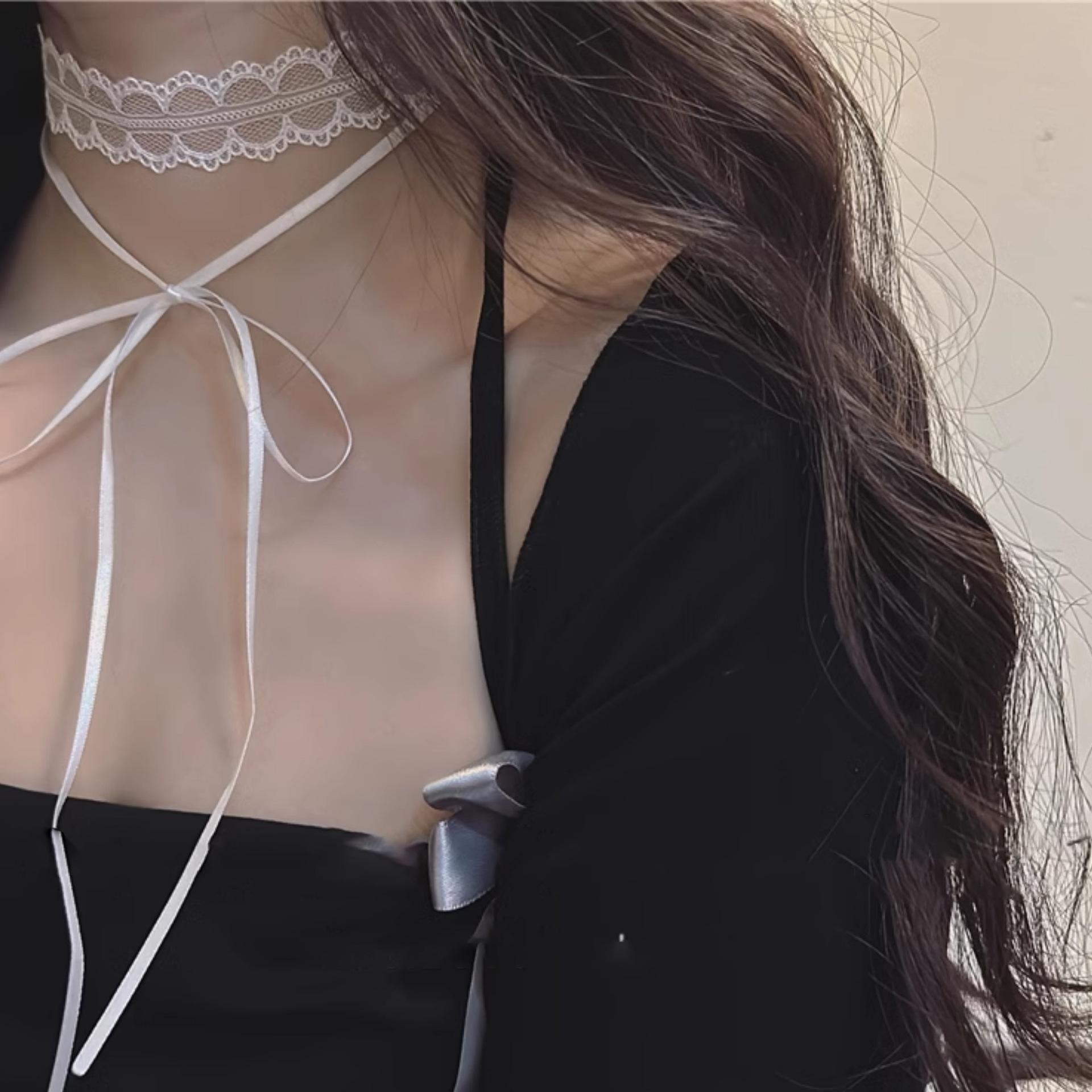 

Милая классная девушка белый кружевной чокер бант ключица цепочка двухслойный чистый похоть сладкий воротник женский