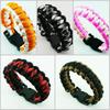 Braccialetti Bangle di Sopravvivenza in Paracord da Esterno Uomo Tono Argento Braccialetto da Polso con Corda Teschio Campeggio Escursionismo Braccialetto con Fibbia di Emergenza Gioielli
