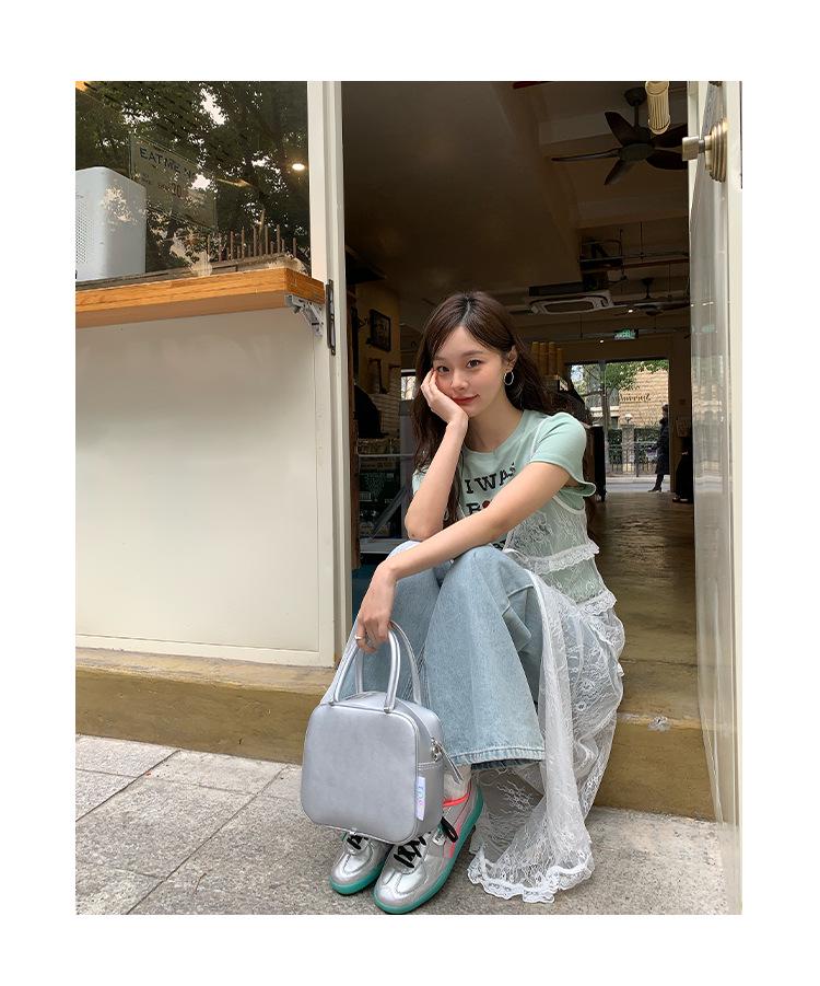 Interpretation of Beauty Retro High-Waisted Flared Jeans – Women's Slim Fit, Washed Summer Pants (C3192)