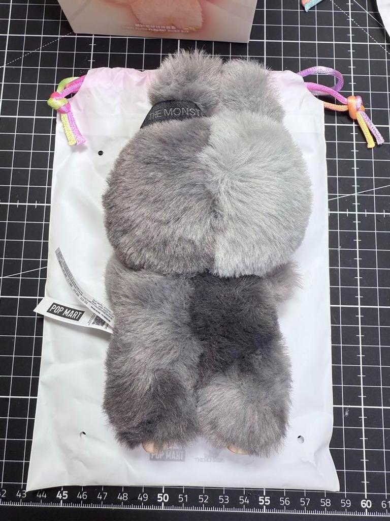 [POUŽITÉ] Originální LABUBU Big Into Energy V3 ID Secret