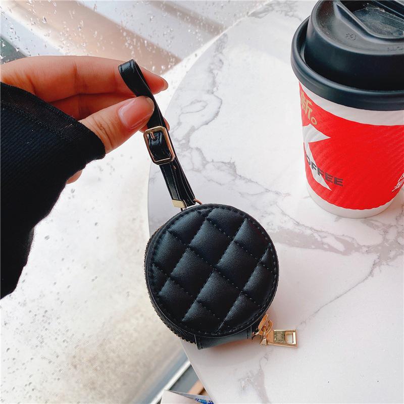 

Compatible Lambskin Diamond Stitch Leather Zipper Case for Apple AirPods Pro and Huawei Bluetooth Earphones. For Apple AirPods Pro and various Huawei models чорний