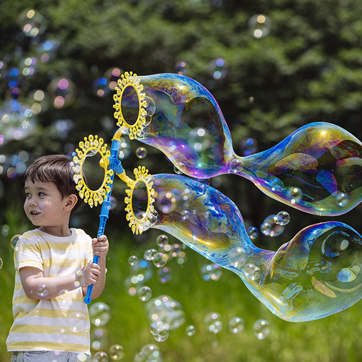 

Игрушка для активного отдыха и игр на свежем воздухе - Гигантская волшебная палочка для мыльных пузырей Дядя Бабл (плюс)