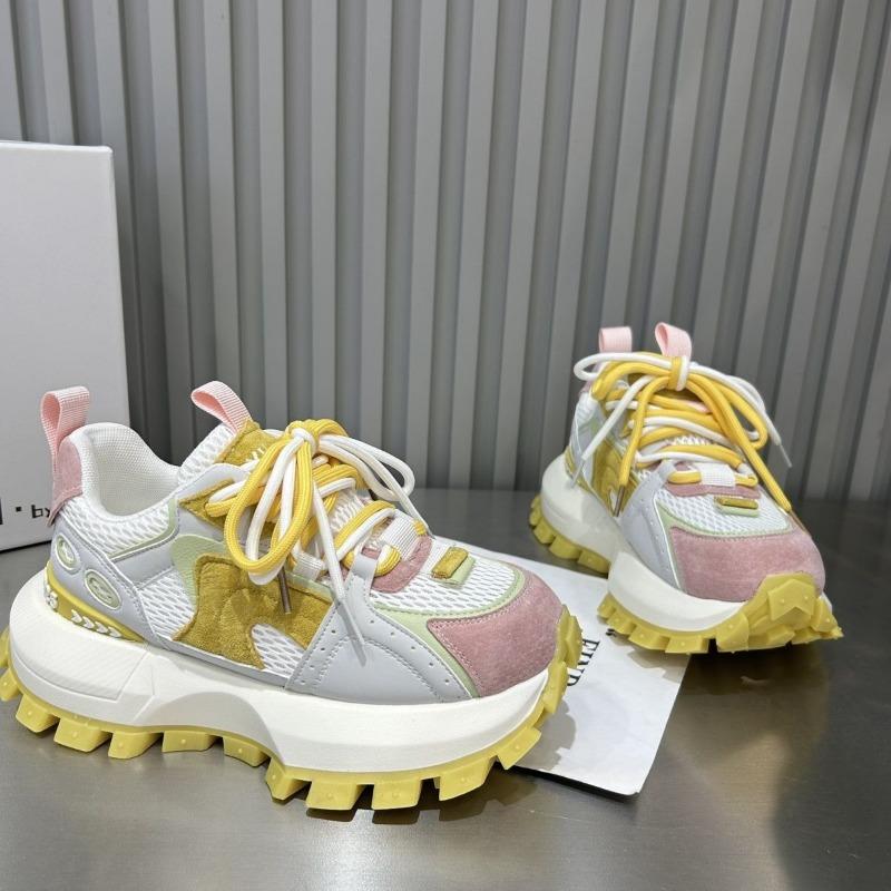 Fashion 2025 New Women Shoes Platform Breathable Sneakers Fashion Lace-up Comfortable Trainers Autumn Hot Sale Woman's Sport Shoes Mujer