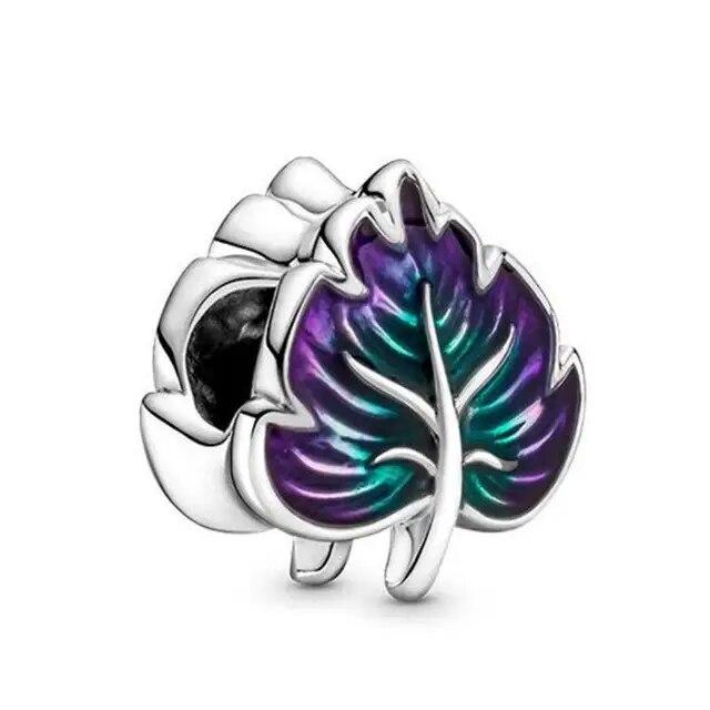 1Pcs Neue Lila Nette Gläser Lippenstift Anhänger Geeignet für Original Mode Armband Halskette Zubehör Frauen DIY Schmuck Machen