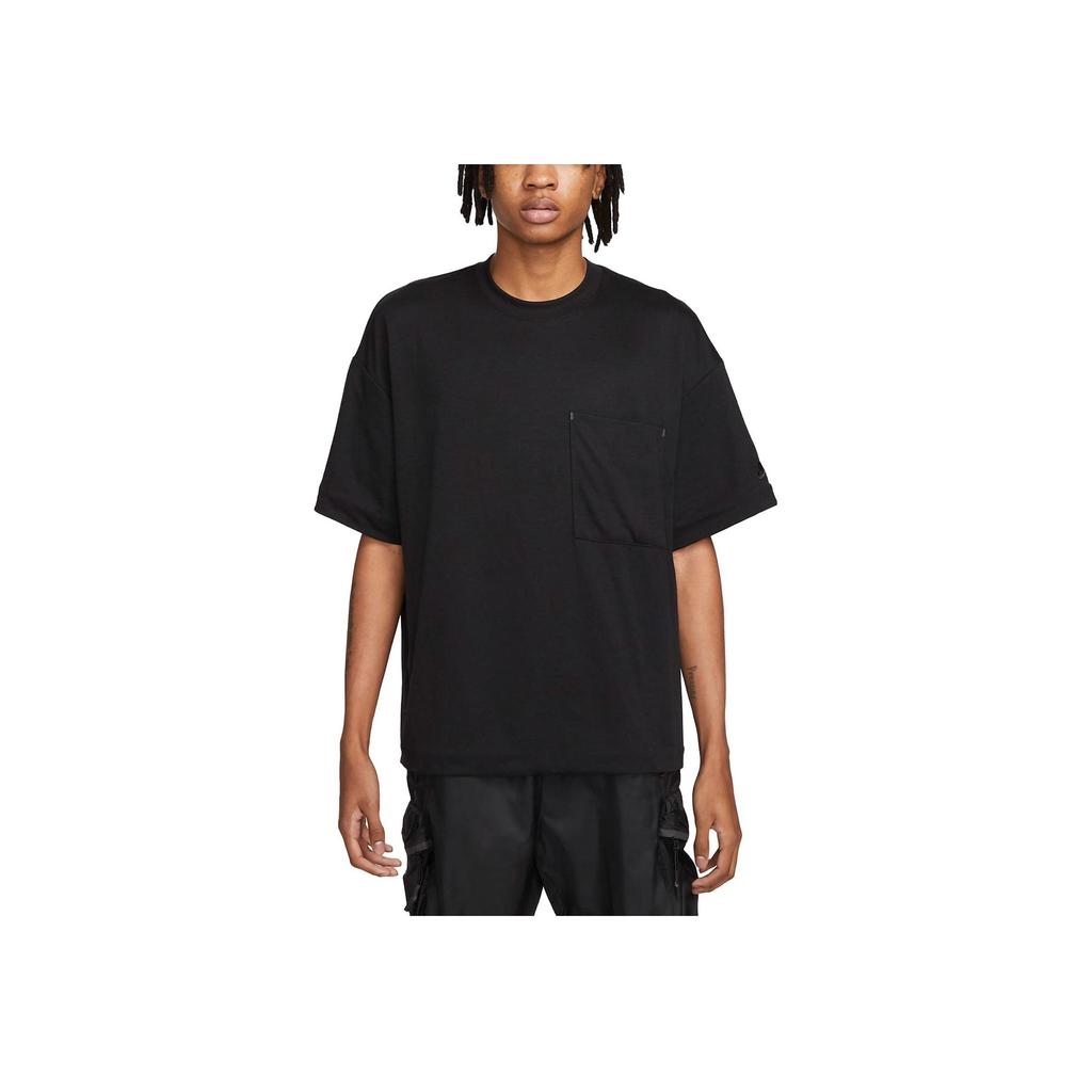 Nike Sportbekleidung Tech Pack Uni Tasche Schnelltrocknend Kurzarm T-Shirt Herren Tops Schwarz FB7393-010