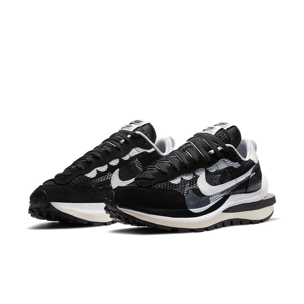 CV1363-001 Sacai A Nike Vapor Waffle "Black and White" (Men's)