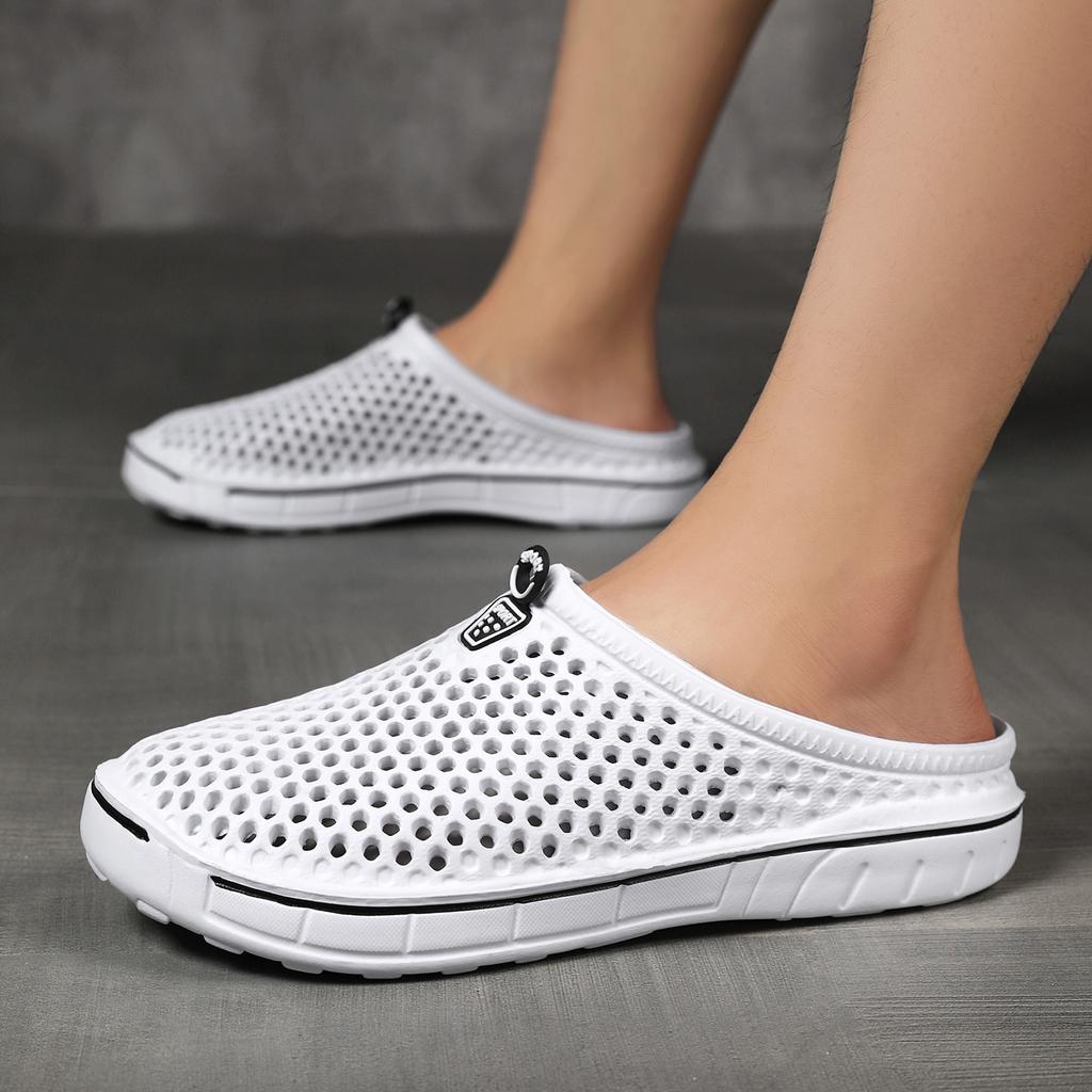 Comfortable Men Pool Sandals Summer Outdoor Beach Shoes Men Slip on Garden Clogs Casual Water Shower Slippers Unisex