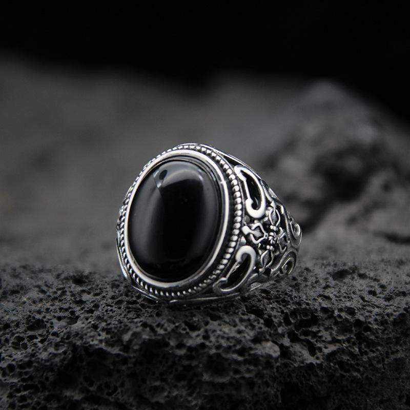 Retro Hollow Imitation Obsidian Adjustable Ring