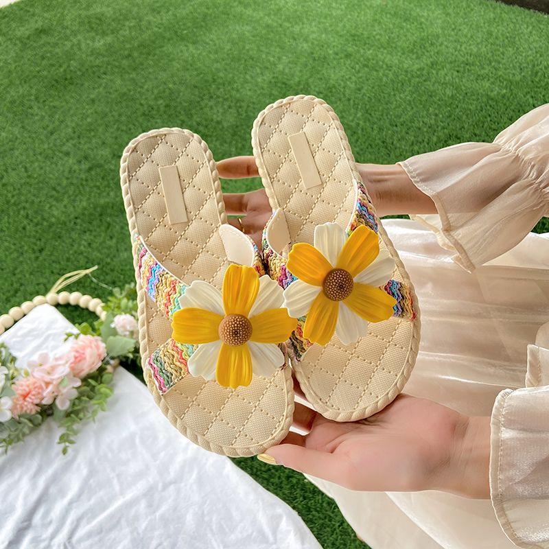 Fashion Outside Shoes for Women Flowers Sandals On Beach Flat Woman Slippers Stylish 39 2025 Luxury Low Price Summer Slides Promotion