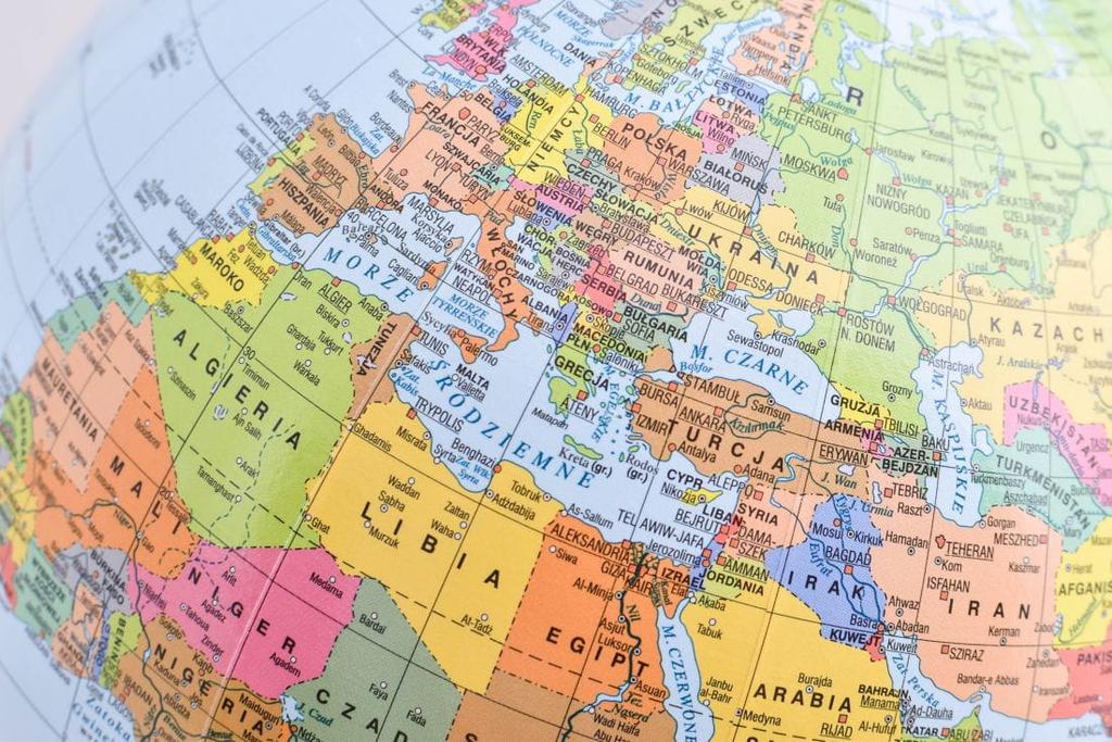 Political Globe 22 Cm + Application