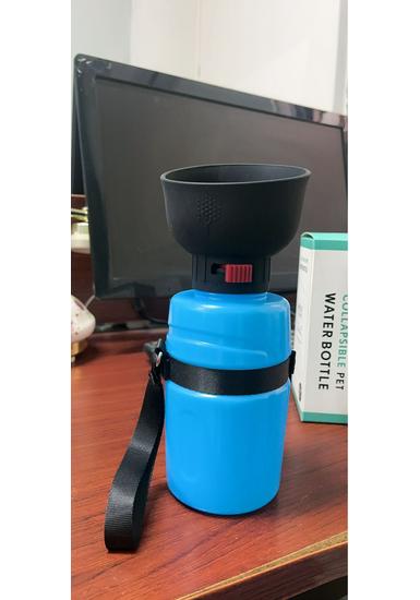 Enhanced Portable Pet Travel Cup: Squeeze-Style Water Bottle for Cats & Dogs