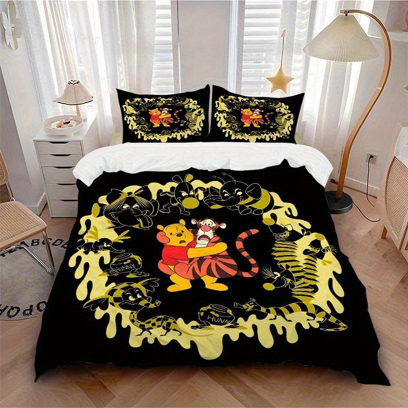 3pcs Scared Winnie and Tigger Disney Printed Quilt Set - Includes 1 Quilt Cover and 2 Pillowcases, Machine Washable - Suitable for All Seasons.B0