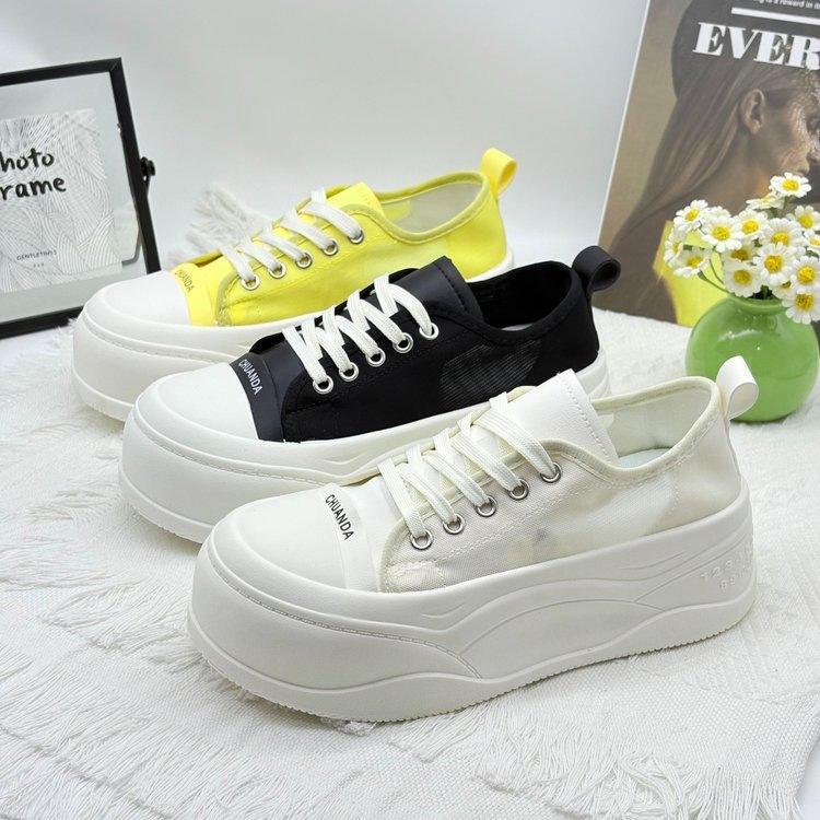 Thick-soled Mesh White Shoes Women's 2025 Summer New Versatile Breathable Casual Board Shoes Sports Shoes Women's Shoes Muffin Bottom