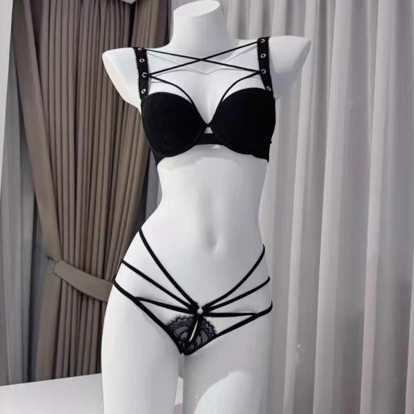 [Sniper Hunter] Inner Thickened Breast Large Straps Cross Pure Desire Sexy Gathering Underwear Hooking Set