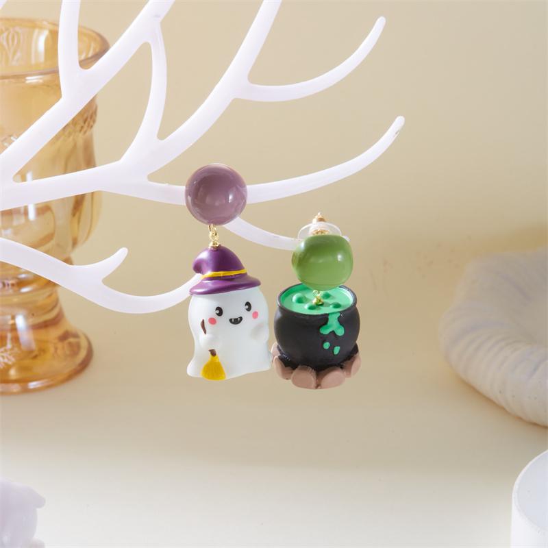 Cute Halloween Ghost Drop Earrings for Women Girls Fashion Little Ghost Hoop Earring Party Festival All Saints' Day Jewelry Gift