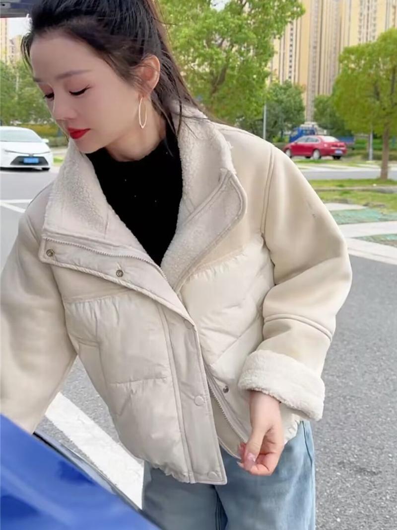 

Короткая куртка из стриженой овчины с комбинированными вставками женская 2025 зима новая свободного кроя маленького дизайна меховой топ S