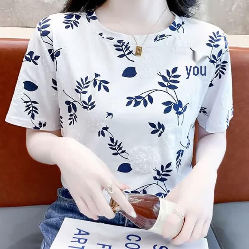 La Chapelle Women's Floral Print Short Sleeve T-Shirt